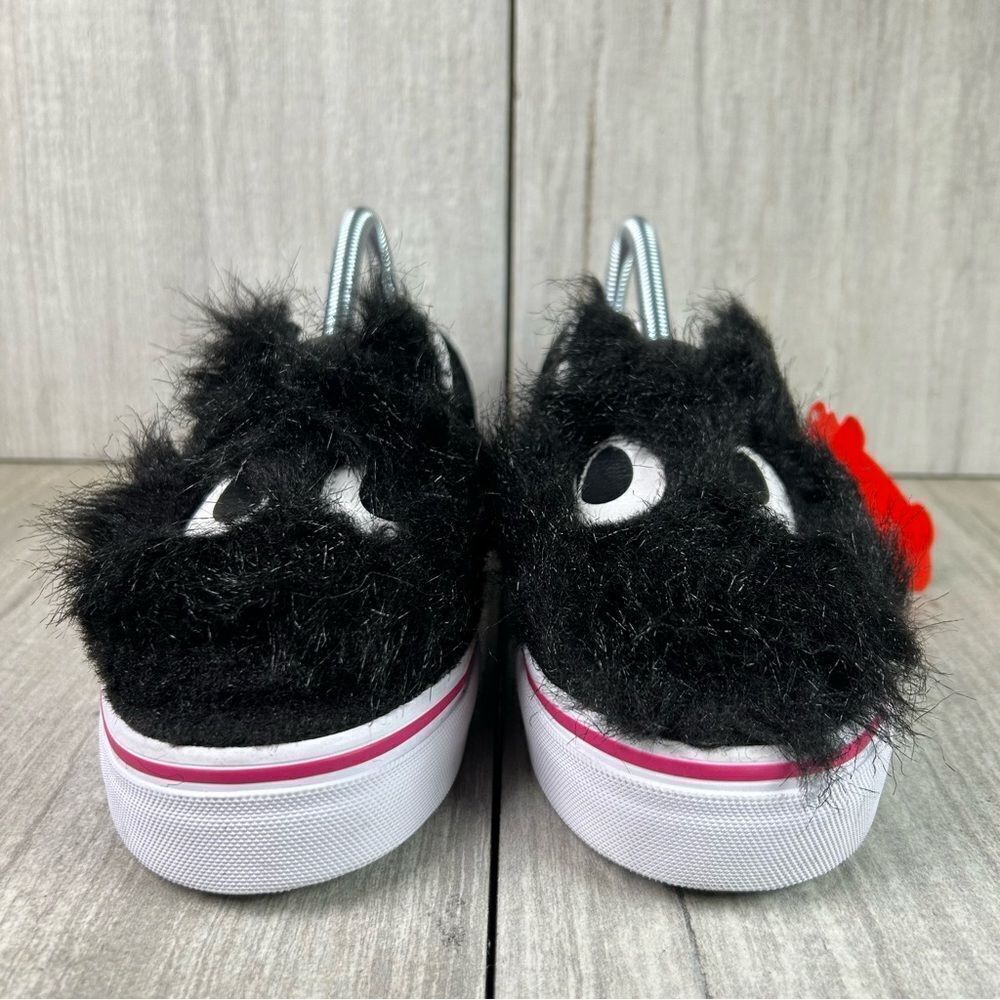 New Vans Slip On Fuzzy Monster Faux Fur Black Pink Shoes Youth Kids Size 5